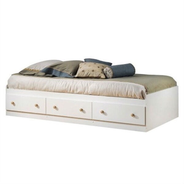Platform daybed store with storage
