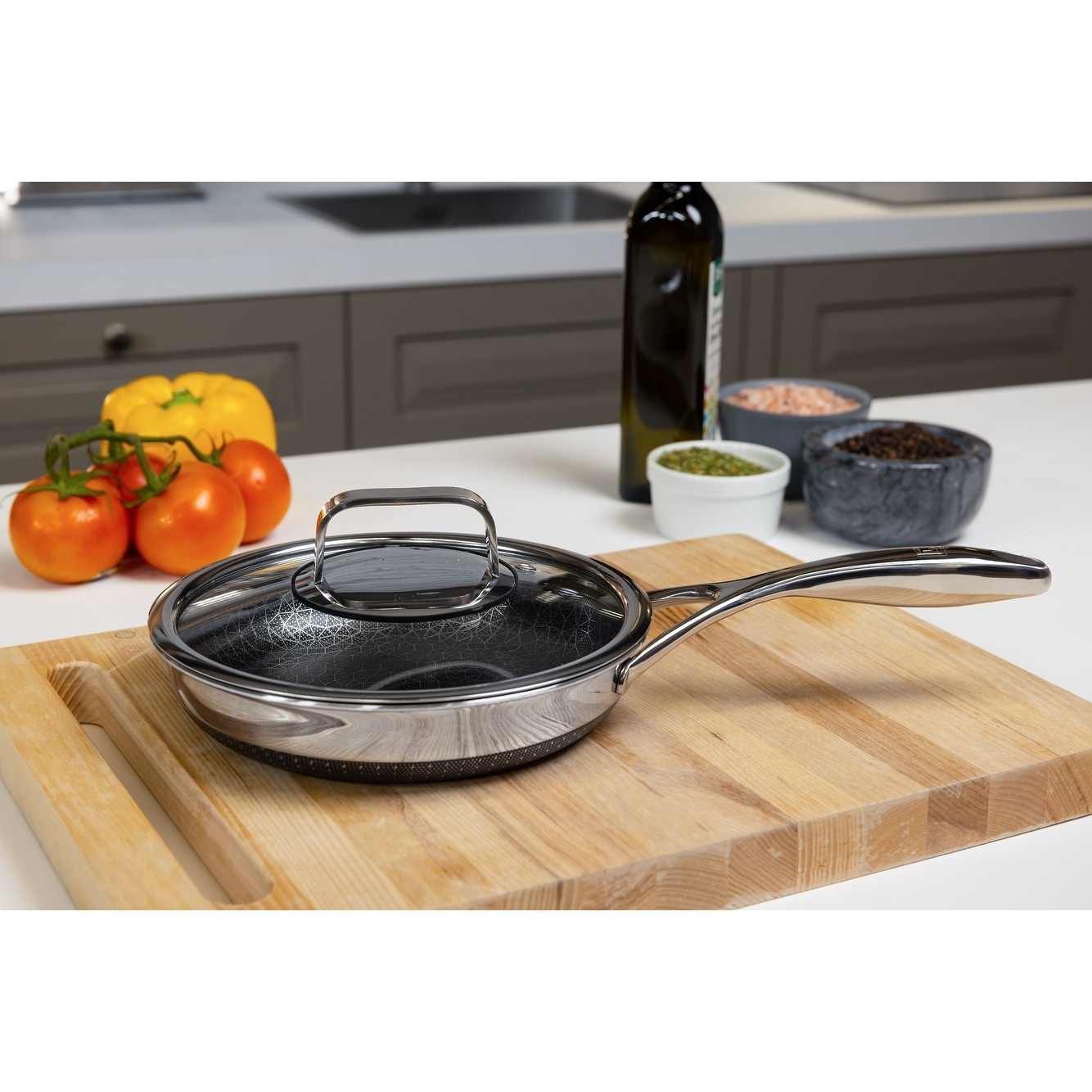 https://ak1.ostkcdn.com/images/products/is/images/direct/cc5820d075137bda62759bb03beb9e0596f34ba2/DiamondClad-by-Livwell-Hybrid-Nonstick-Frying-Pan-Set-with-Tempered-Glass-Lid%2C-Dishwasher-Safe%2C-Cool-Touch-Handle%2C-PFOA-free.jpg