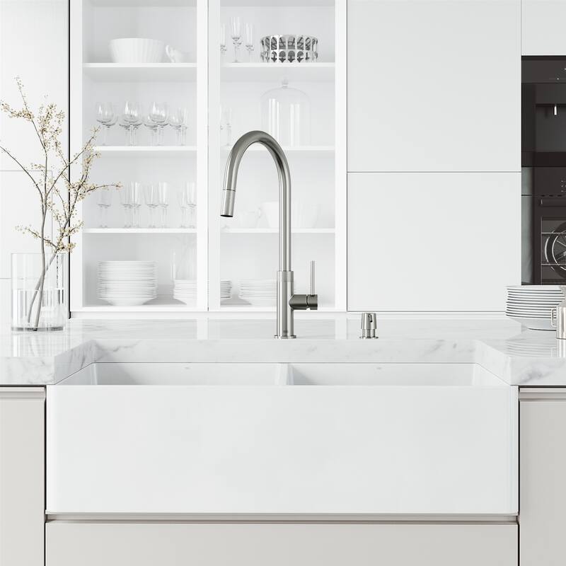 VIGO Bristol 19" H Single Handle Pull-Down Sprayer Kitchen Faucet