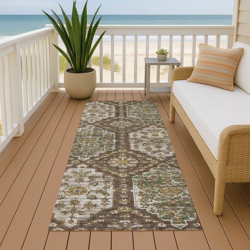 Machine Washable Indoor/ Outdoor Traditional Kiowa Chantille Rug - Chocolate - 2'3" x 7'6"