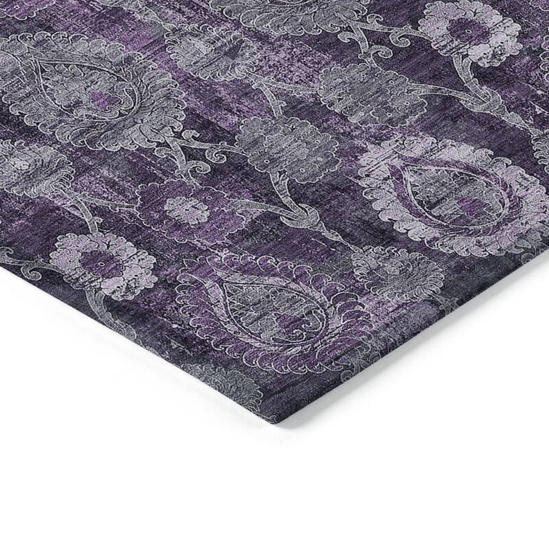 HomeRoots Damask Transitional Rectangle Outdoor Rug