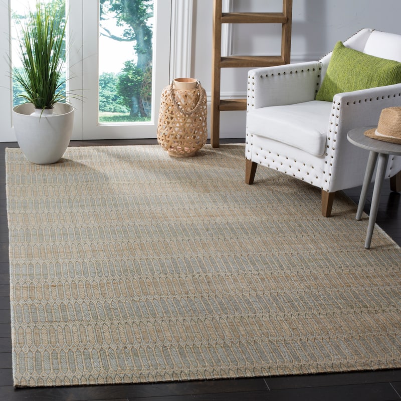 SAFAVIEH Handmade Marbella Þoranna Modern Viscose Rug - 6' x 9' - Blue/Gold