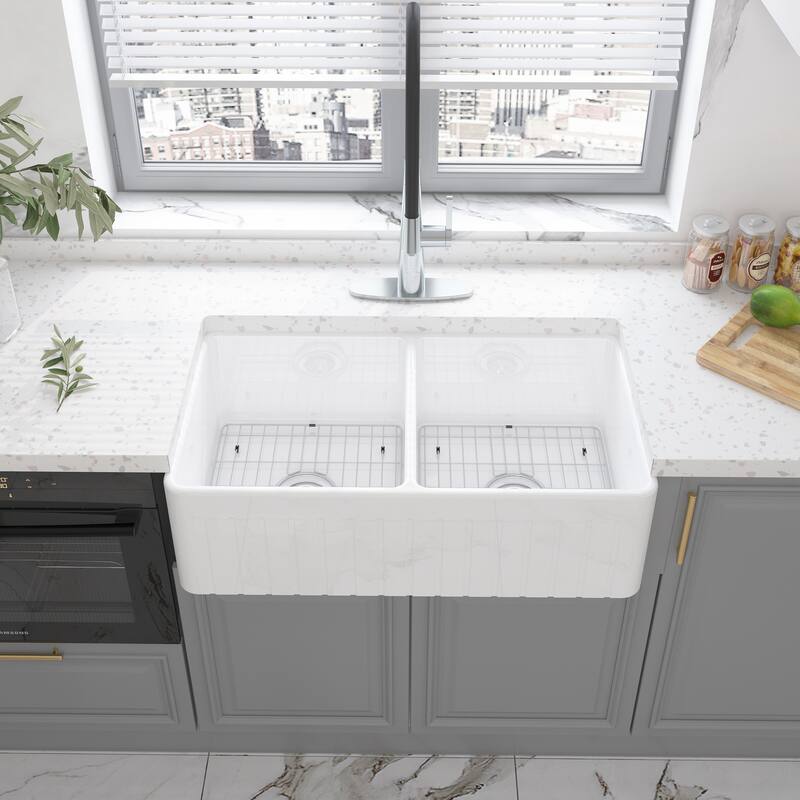 All-in-One Fireclay Striped Design Reversible Installation Double Bowl Farmhouse/Apron-Front Kitchen Sink with Kitchen Faucet