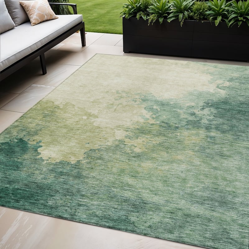 HomeRoots Abstract Transitional Rectangle Outdoor Rug - 5' X 8'