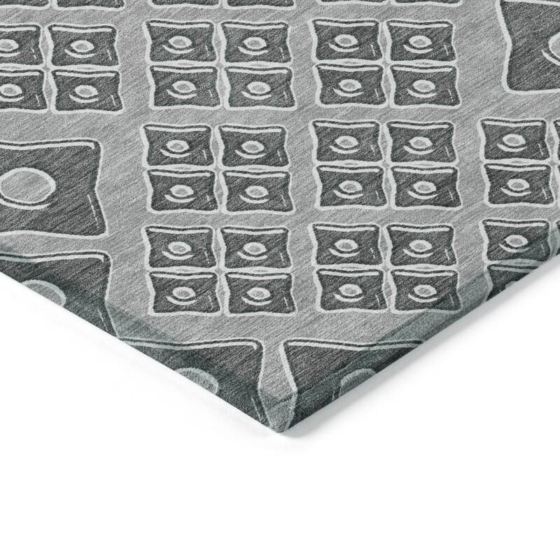 Machine Washable Indoor/ Outdoor Chantille Diamond Rug