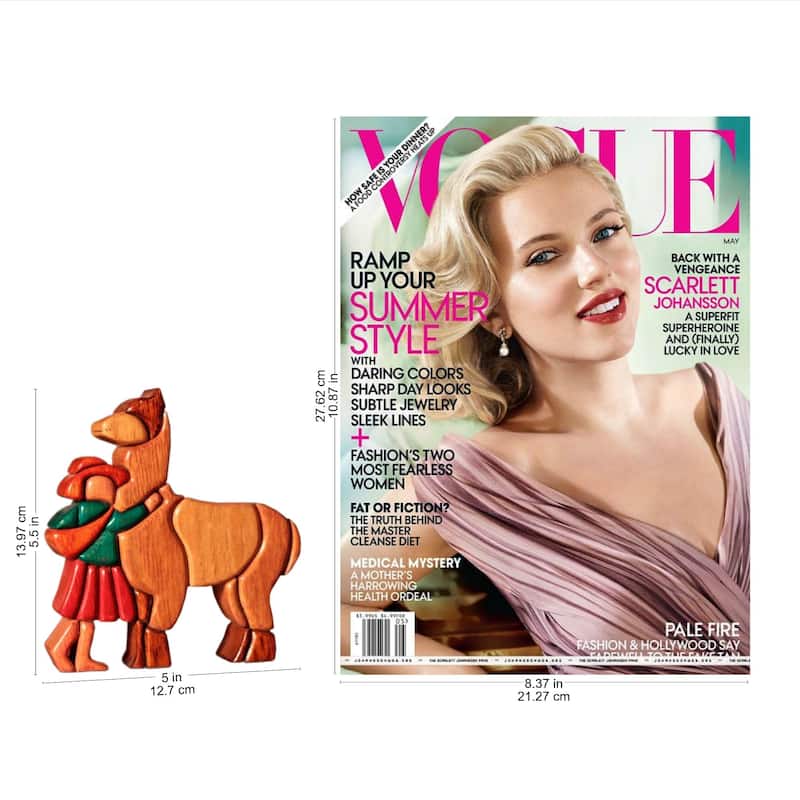 Handmade Love My Llama Cedar and Mahogany Sculpture (Peru)