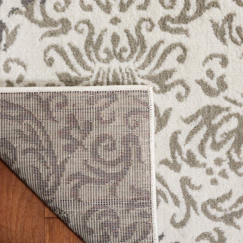 SAFAVIEH Pyramid Theresia Glam Rug