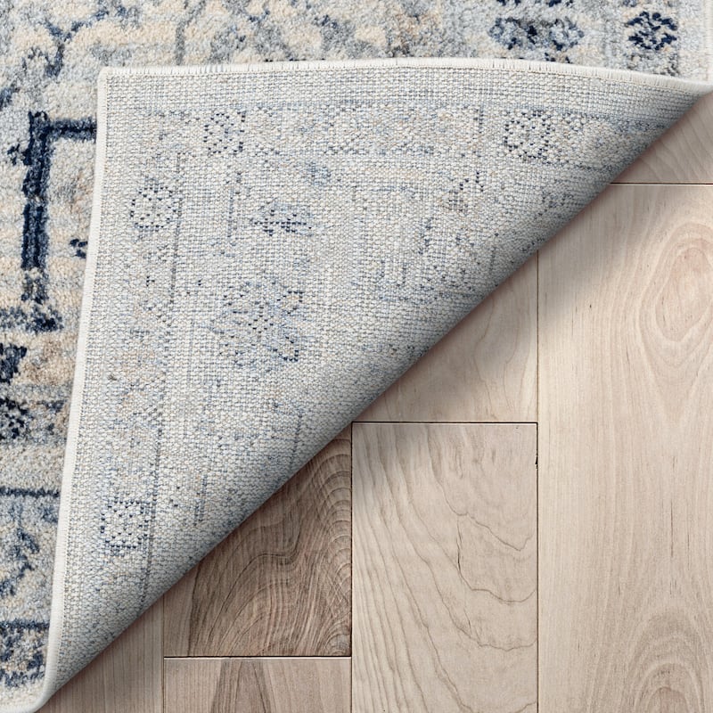 Well Woven Omaha Leon Farmohuse Medallion Soft Rug
