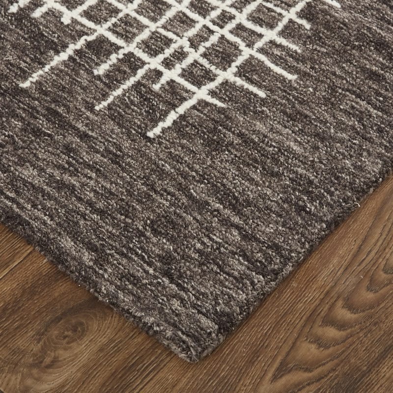 Wixo Hand Tufted Stain Resistant Soft Durable Area Rug By HomeRoots - 8' x 10'