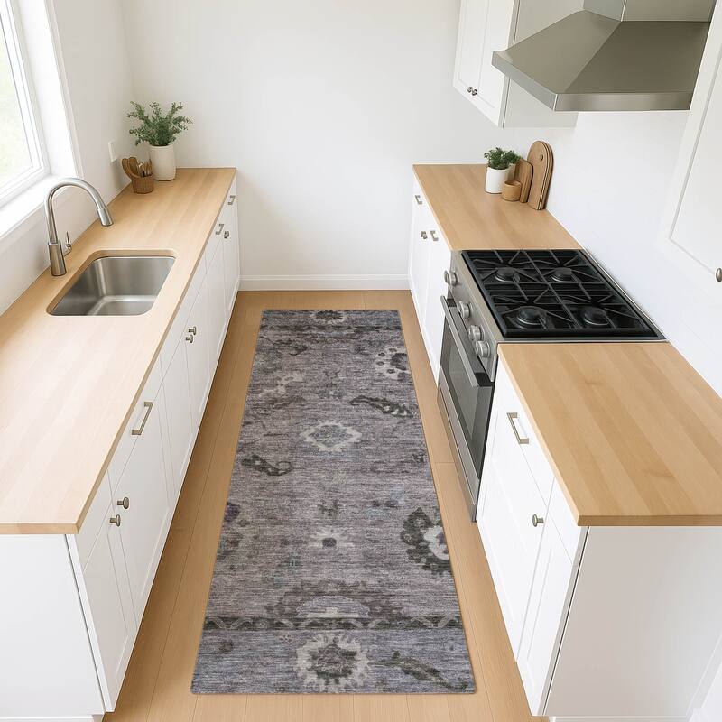 Machine Washable Indoor/ Outdoor Traditional Boho Chantille Rug