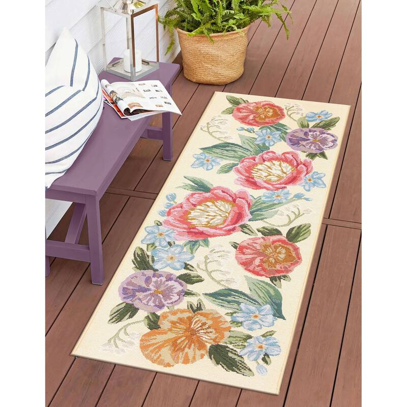 Liora Manne Esencia Secret Garden Indoor/Outdoor Mat - 1'11" x 4'11" - Chiffon