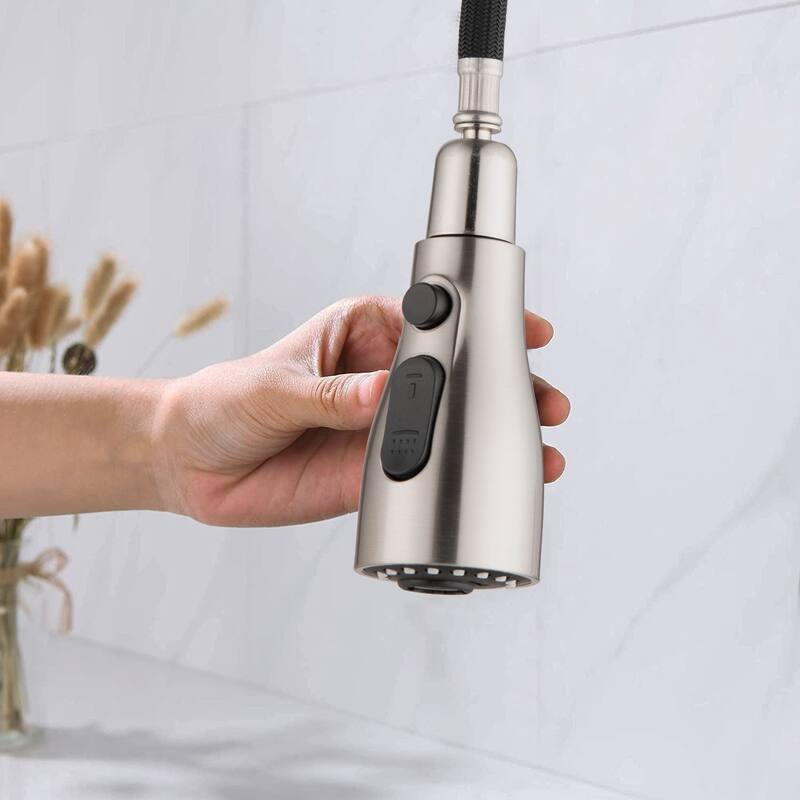 360-degree Rotation Kitchen Sink Faucet Pull Out Sprayer