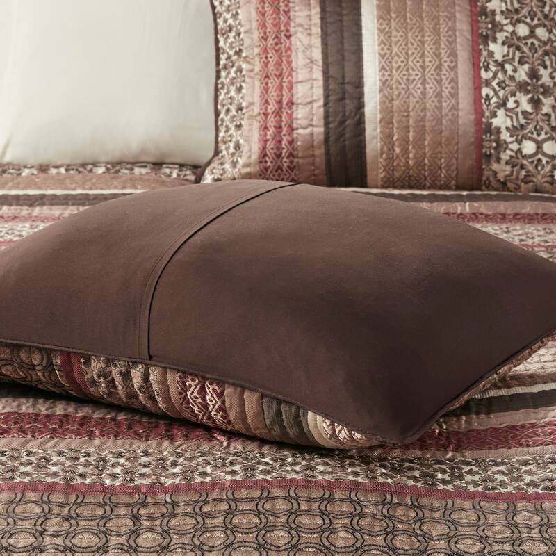 Madison Park Dartmouth 5 Piece Jacquard Quilt Set with Throw Pillows