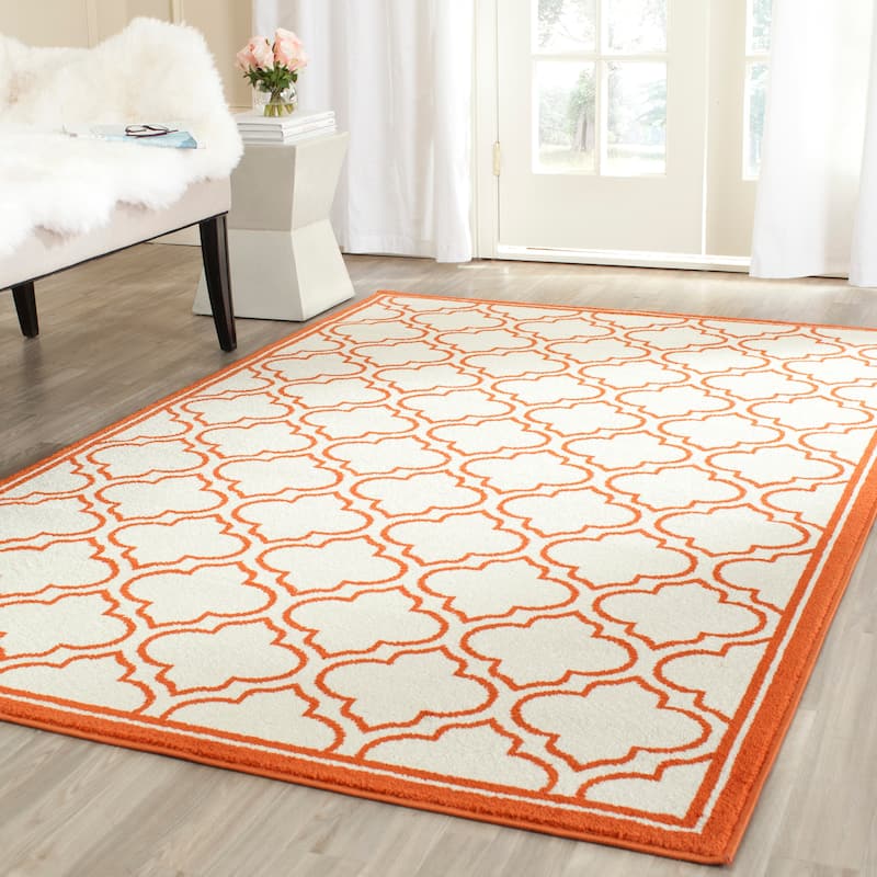 SAFAVIEH, Amherst Doraline Modern Rug - 5'3" x 8' - Ivory/Orange