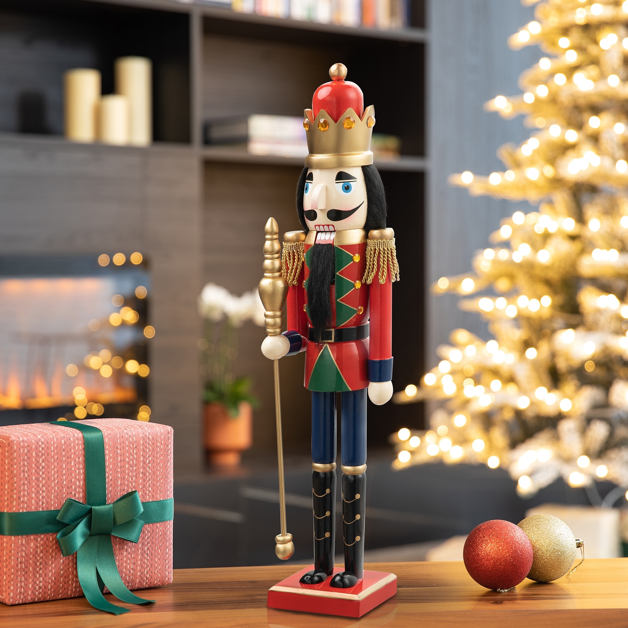 Glitzhome 24"H Wooden Christmas King Nutcracker Table Top Centerpiece Decor