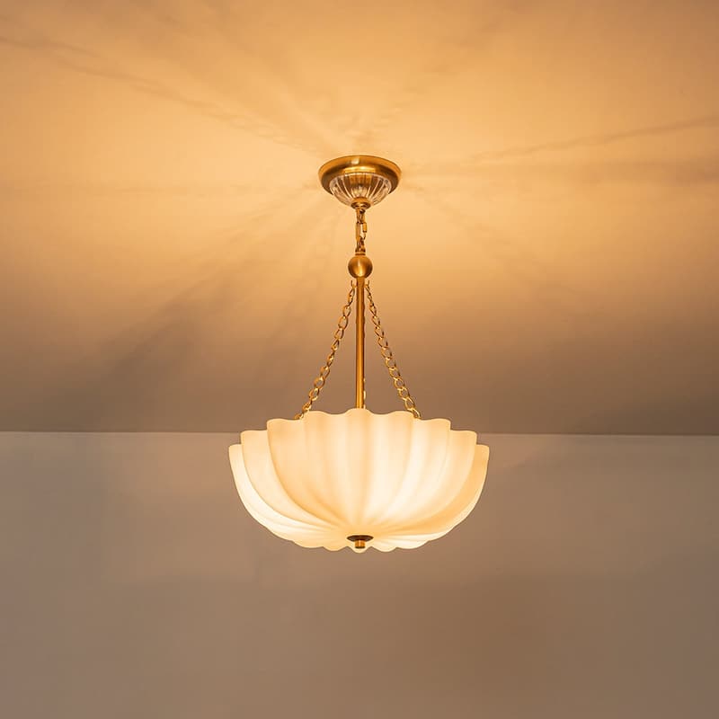 Chic Modern 3-Light Shell Scalloped Glass Chandelier - 15.7 in