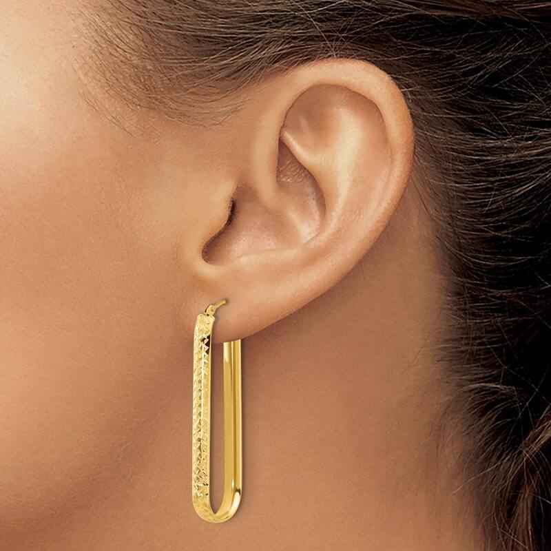 Curata 10k Yellow Gold 4mm Diamond Cut Rectangle Hoop Earrings - 32mm 42mm
