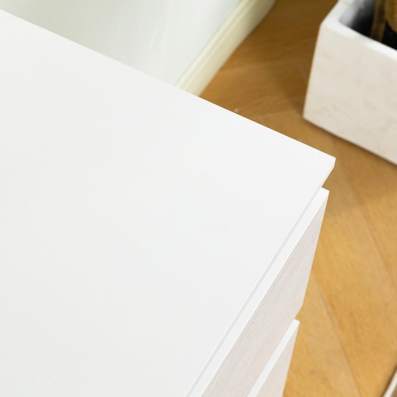 Durable 6-Drawer Dresser with Scratch