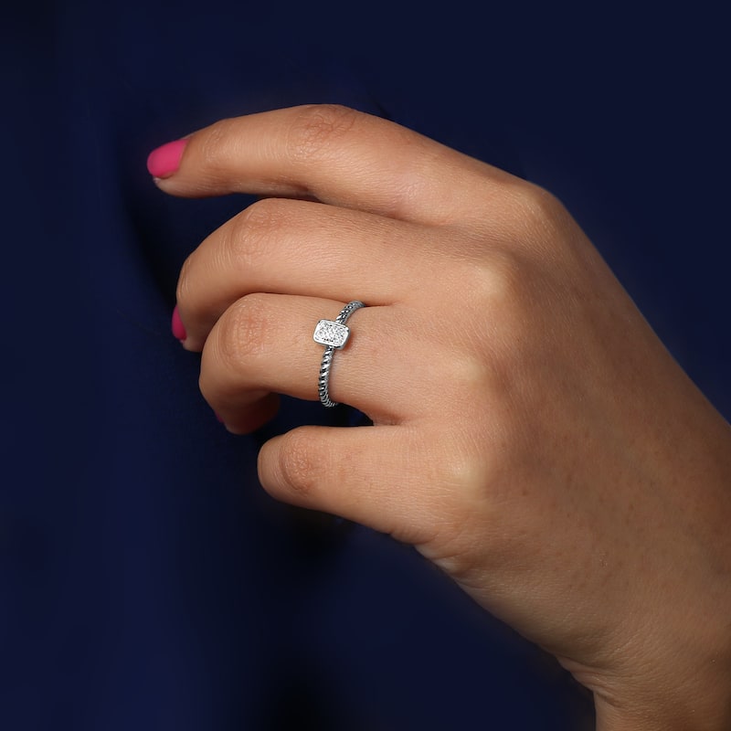 1/20ct TDW Diamond Cluster Ring in Gold Plated Silver for Women