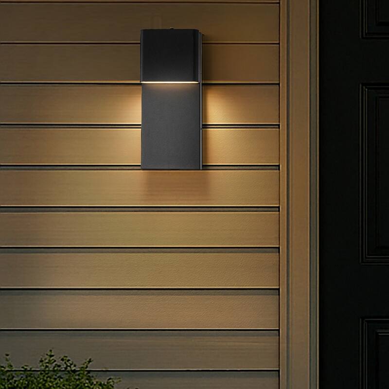 1-Light H13/15 in Modern Simple Sqaure 10W/13W Integrated LED Outdoor Wall Sconce with Dusk to Dawn Sensor in Matte Black - W6''