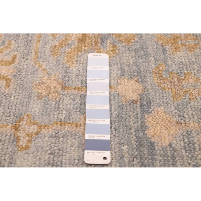 ECARPETGALLERY Hand-knotted Jules Serapi Light Blue Wool Rug - 7'9 x 9'11