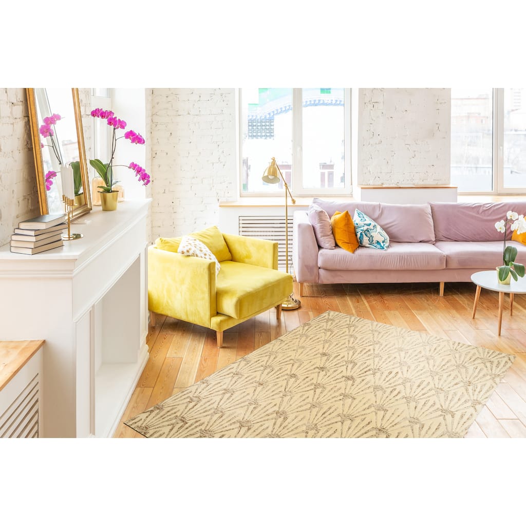 Hand-tufted Wool & Viscose Ivory Transitional Trellis Montego Rug