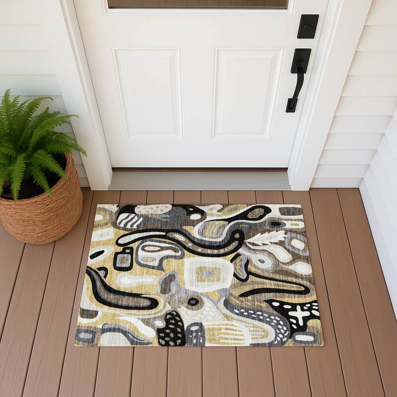 Machine Washable Indoor/ Outdoor Modern Picasy Chantille Rug - Gold - 1'8" x 2'6"
