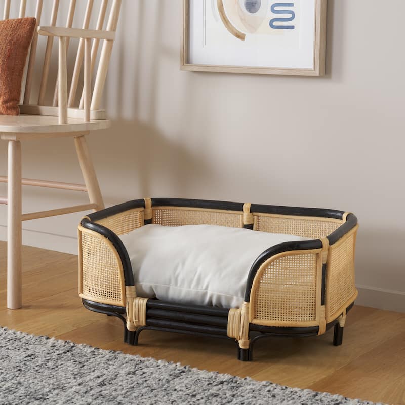 SAFAVIEH Home Timo 23.6W x 15.7D x 10.6H-inch Beige/Natural/Black Rattan Pet Bed with Cushion - 23.6"W x 15.7"D x 10.6"H