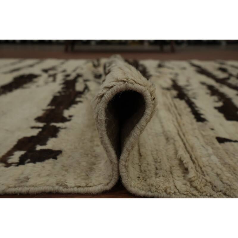 Hand Knotted Oriental 100% Wool Carpet Modern Abstract Beige & Ivories Moroccan Area Rug - 8' 2'' X 5' 3''