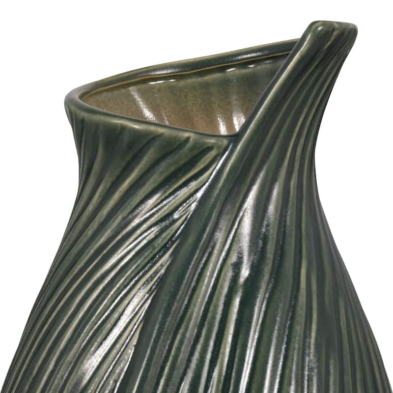 Ceramic Stylish Rubpert Contemporary Vase - Green