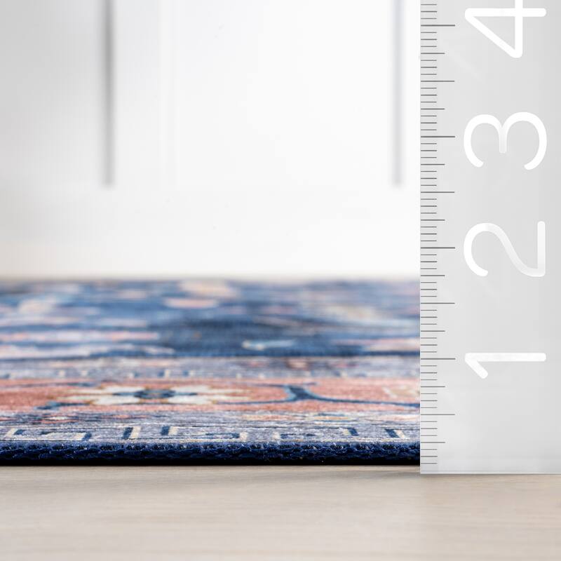 Nuloom Verity SplashGuard Traditional Medallion Machine Washable Area Rug