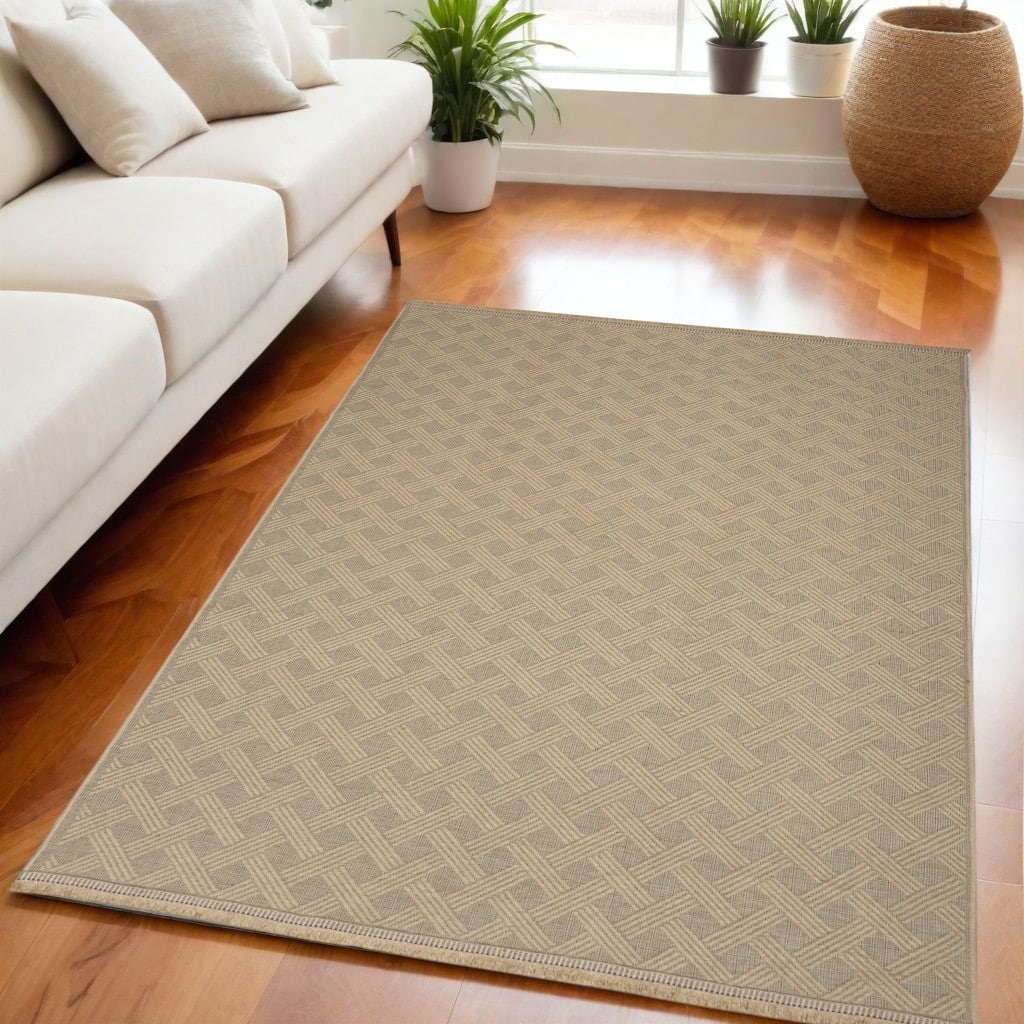 HomeRootsGeometric Modern Rectangle Area Rug - 87' X '63' X '0.25