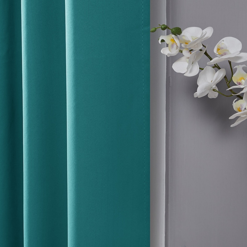 Deconovo Thermal Insulated Blackout 84-inch Curtain (2 Panel) - 52 x 84