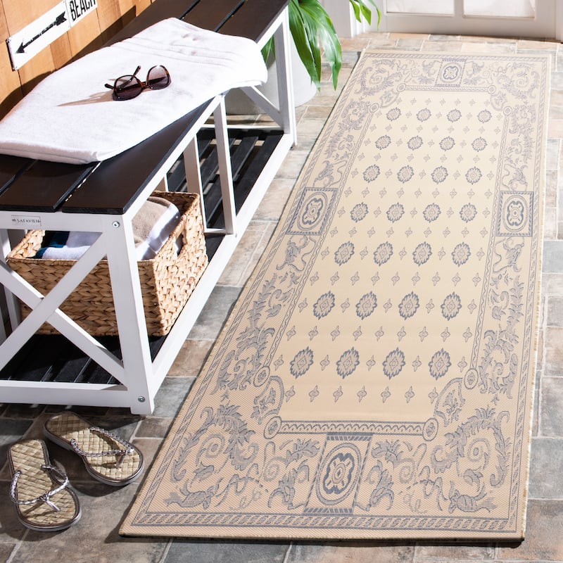 SAFAVIEH Courtyard Steve Indoor/ Outdoor Waterproof Patio Backyard Rug