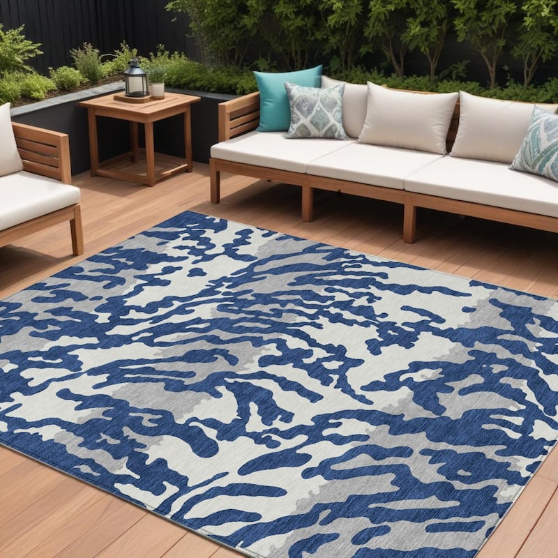 HomeRoots Animal Print Transitional Rectangle Outdoor Rug - 10' X 14'