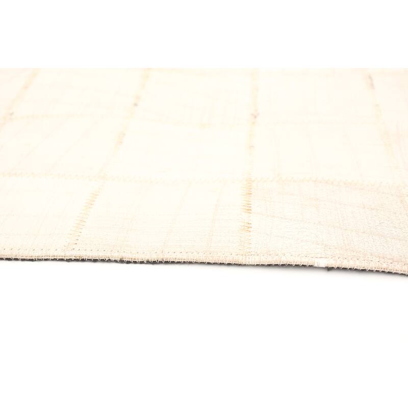 ECARPETGALLERY Handmade Cowhide Patchwork Ivory Leather Rug - 5'0 x 8'0