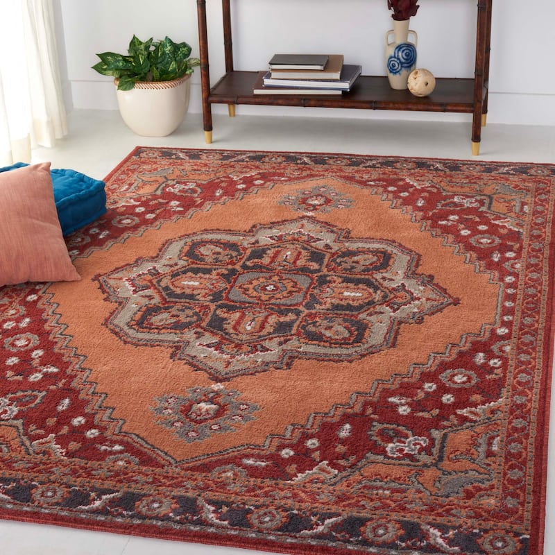 SAFAVIEH Pyramid Peroline Traditional Oriental Rug - 9' x 12' - Rust/Ivory Grey