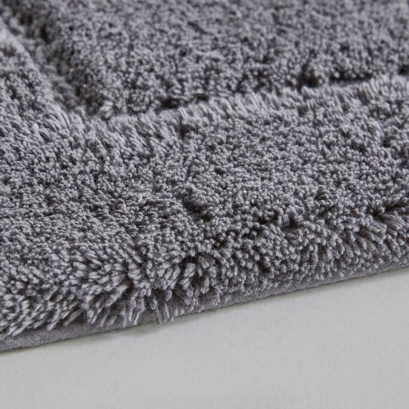 Mohawk Home Regency Bath Rug