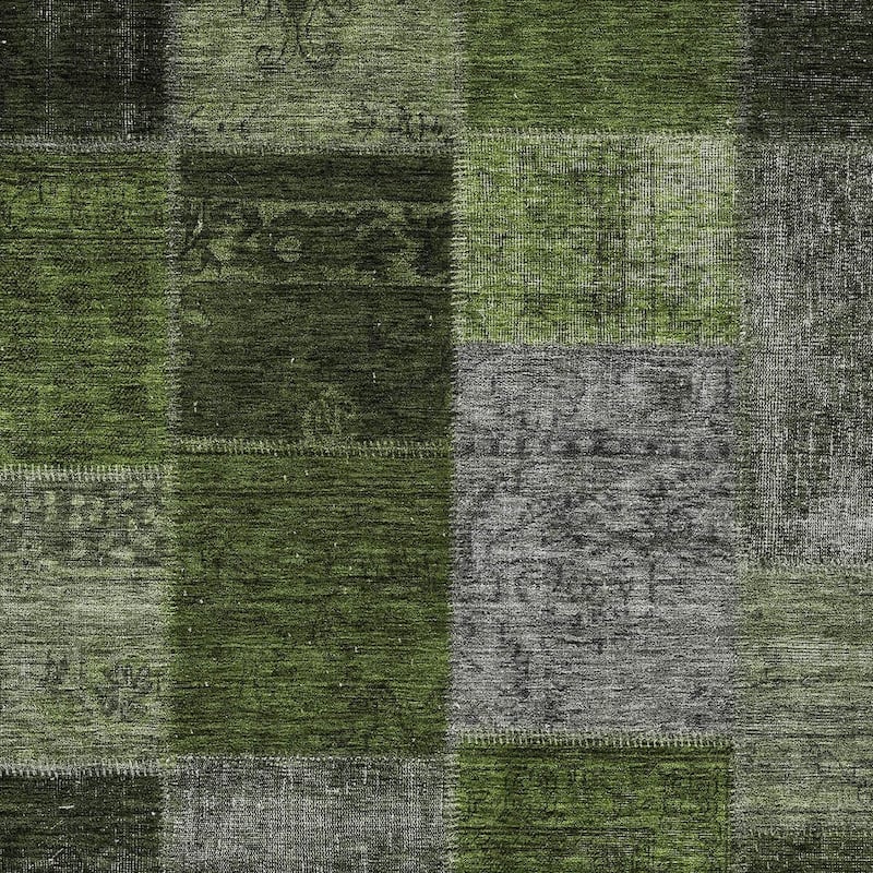 HomeRoots Patchwork Transitional Rectangle Outdoor Rug