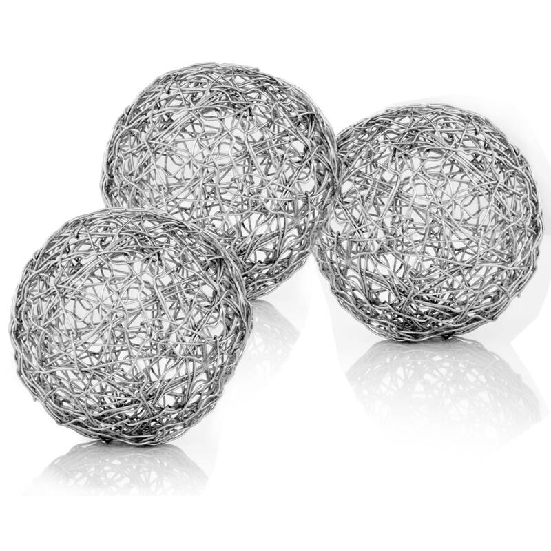 HomeRoots Set of Three Silver Wire 4" Decorative Orbs - 4' X '4' X '4