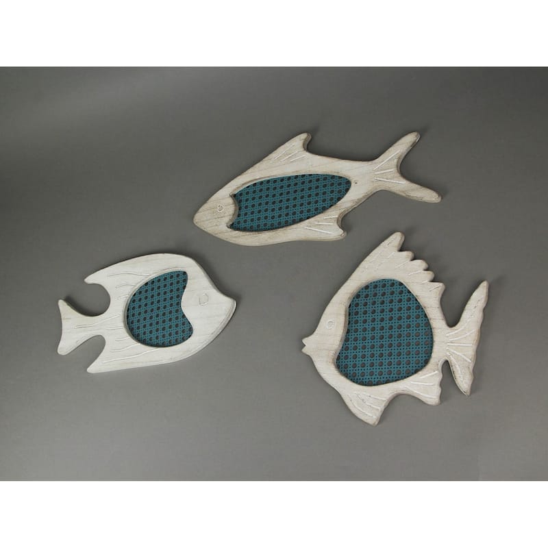 Set Of 3 Blue And White Wood And Metal Mesh Fish Wall Hangings