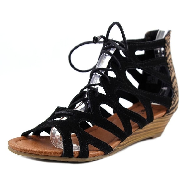 minnetonka gladiator sandals