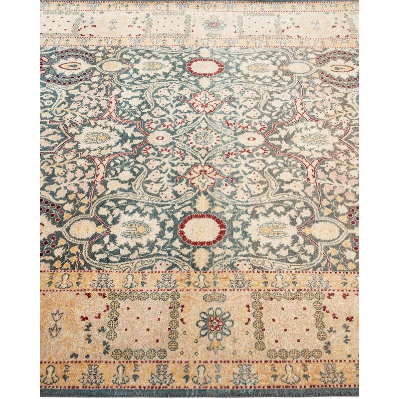 Overton Handknotted Wool Traditional Oriental Gray Area Rug - 4' x 6'