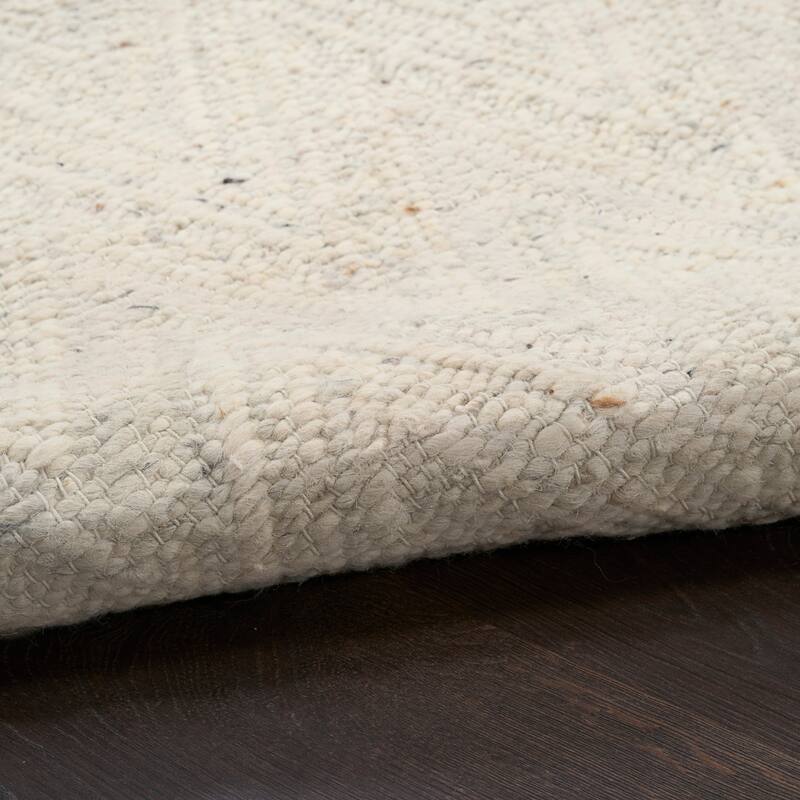 DKNY Pure Purl Modern Chevron Indoor Rug