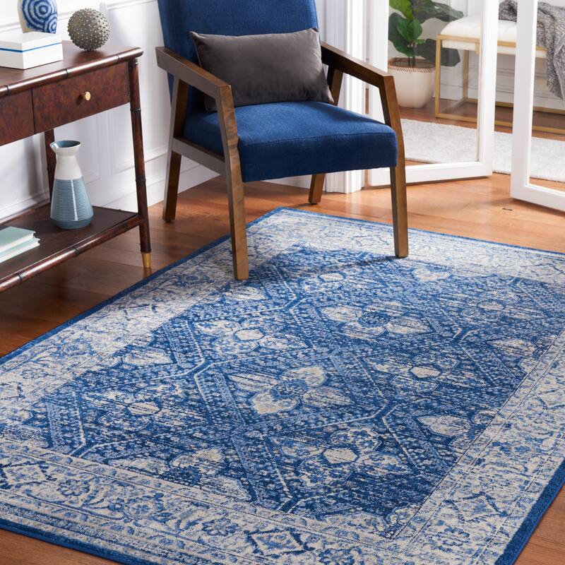 SAFAVIEH Brentwood Jamilah Traditional Rug - 6'7" Square - Ivory/Navy