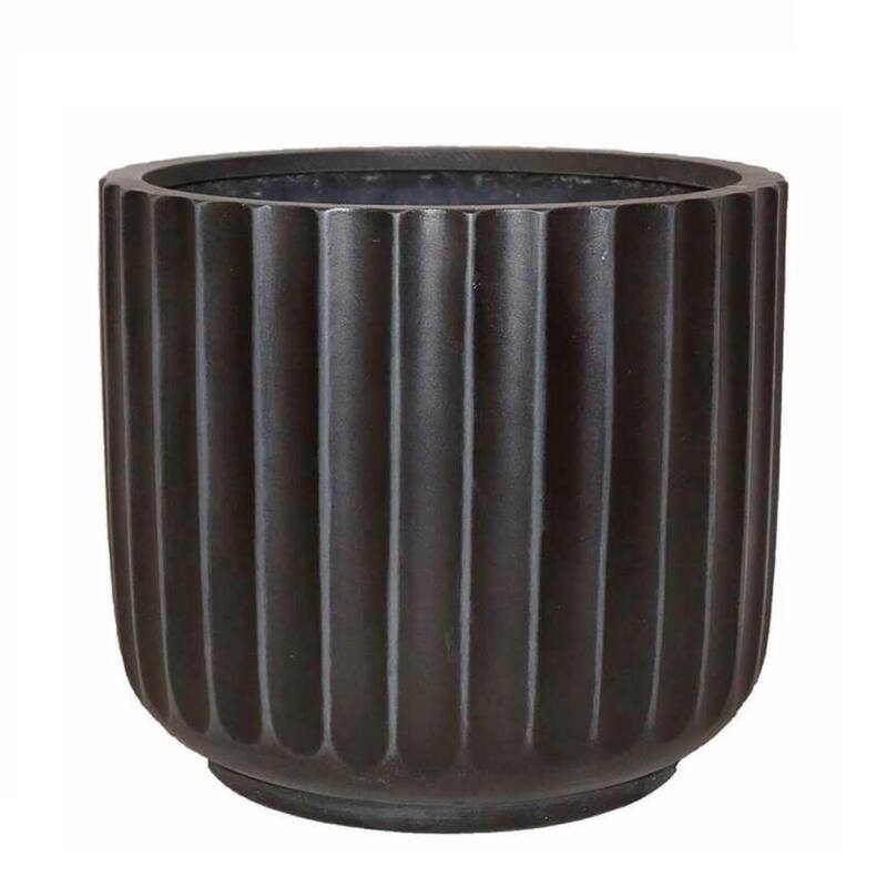 DreamPatio Garland Fiberstone Planter - 13.7"diax12.5"H - Black