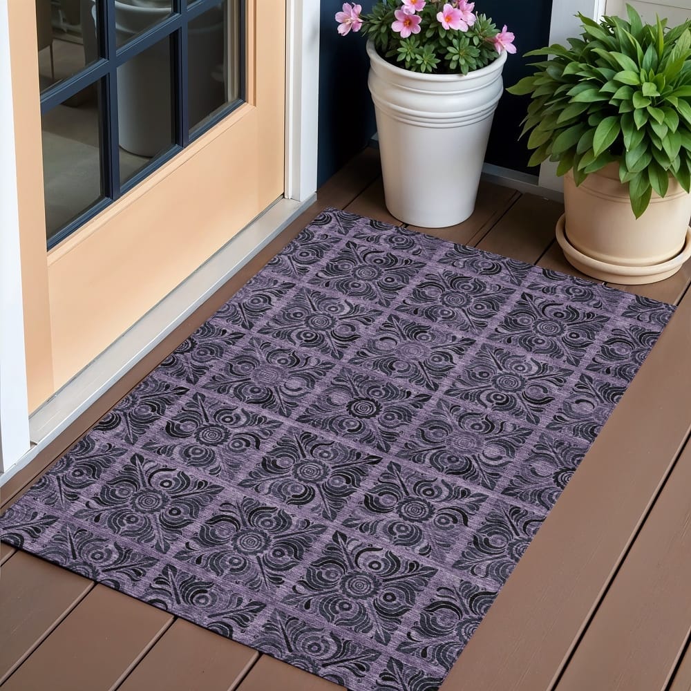 HomeRoots Medallion Transitional Rectangle Outdoor Rug