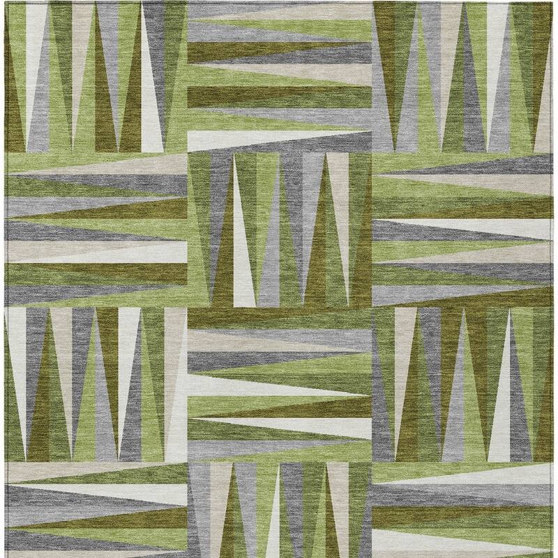 HomeRoots Geometric Transitional Rectangle Outdoor Rug