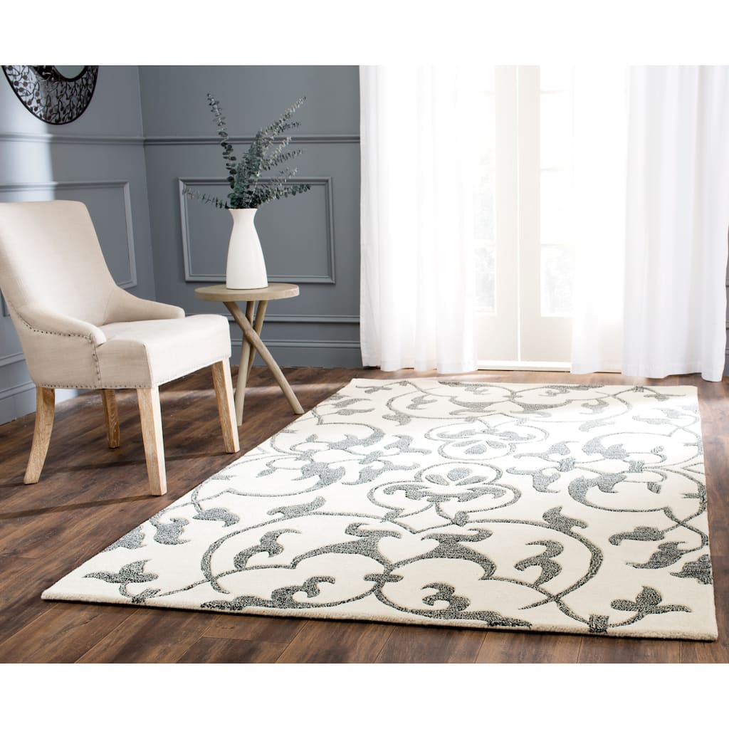 SAFAVIEH Handmade Soho Sharee N.Z. Wool Rug