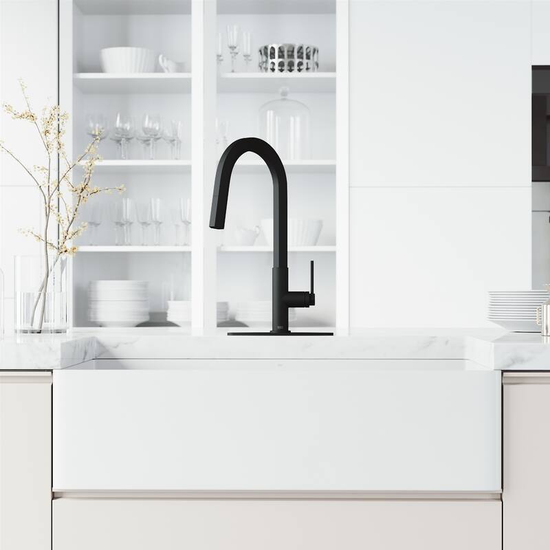 VIGO Hart Hexad 18" H Single Handle Pull-Down Kitchen Faucet
